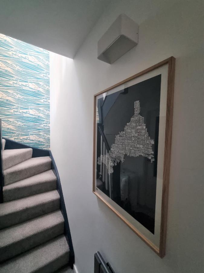 The Bunker-Luxe Central Falmouth Getaway With Stunning Sea Views Экстерьер фото