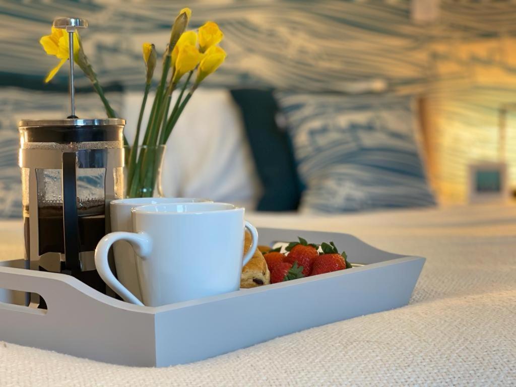 The Bunker-Luxe Central Falmouth Getaway With Stunning Sea Views Экстерьер фото