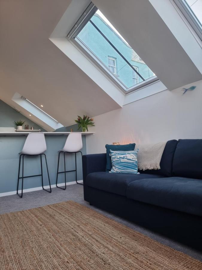 The Bunker-Luxe Central Falmouth Getaway With Stunning Sea Views Экстерьер фото